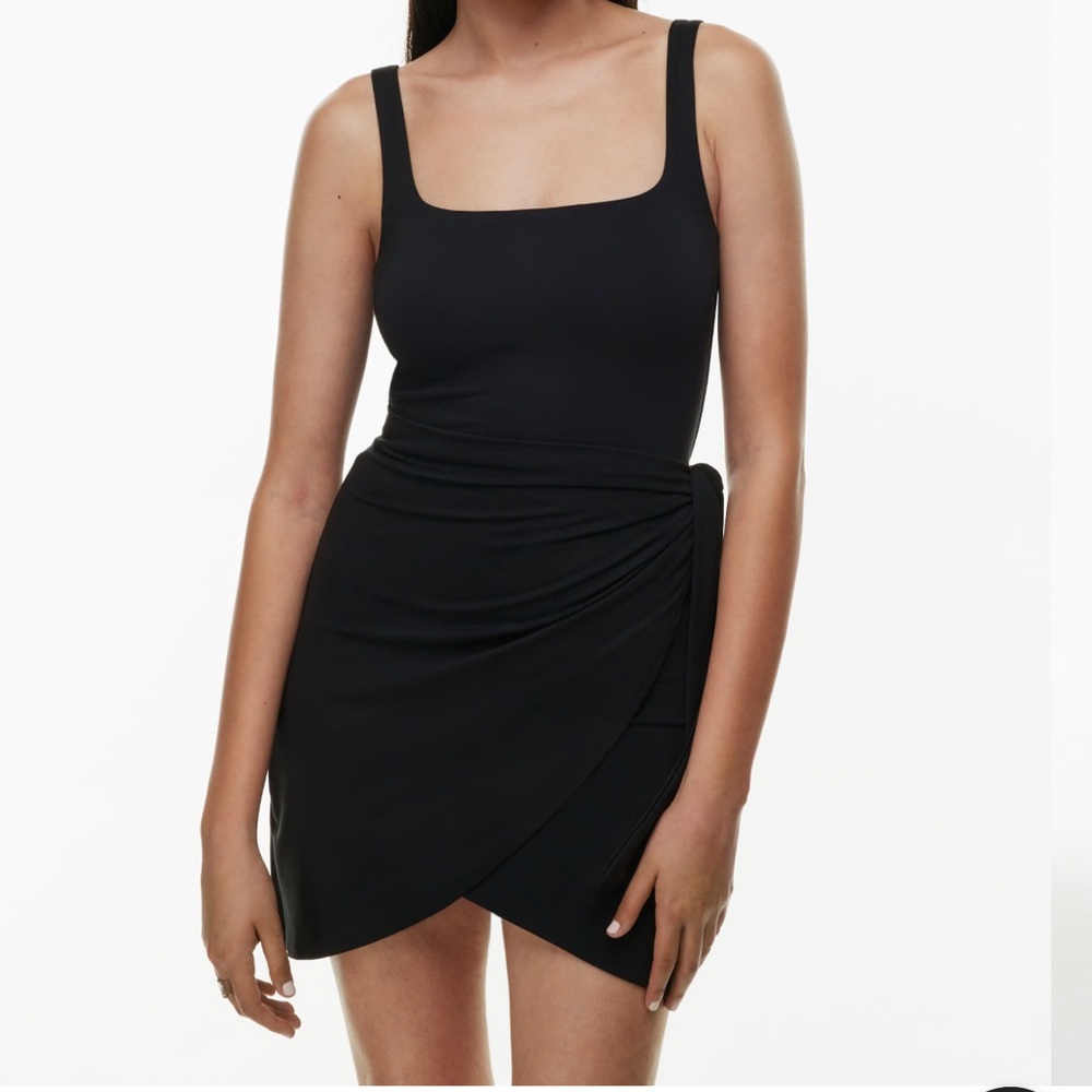 NWT - Aritzia New Saturn Mini Dress